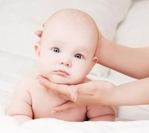 5 месяцев ребенку массаж и гимнастика
